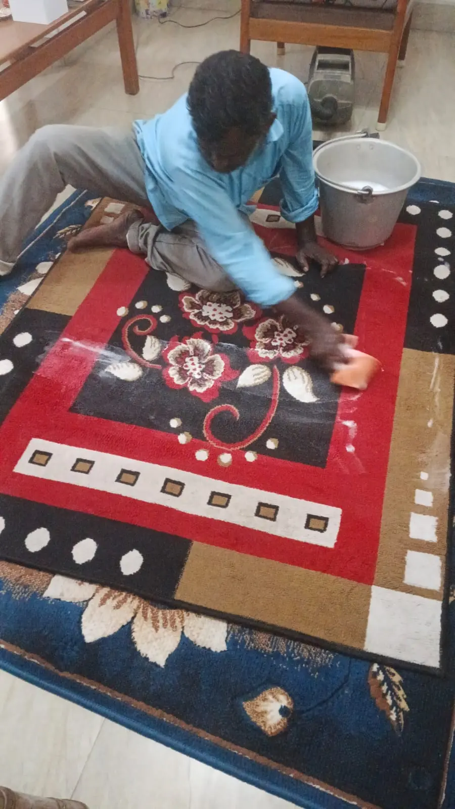 Detailed carpet cleaning by hand